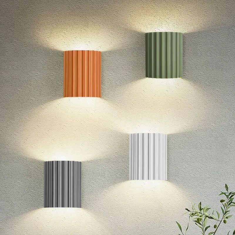 Minimalistische Wandlamp - Warm Licht - Nordic Design in Mat Grijs, Wit, Oranje of Groen