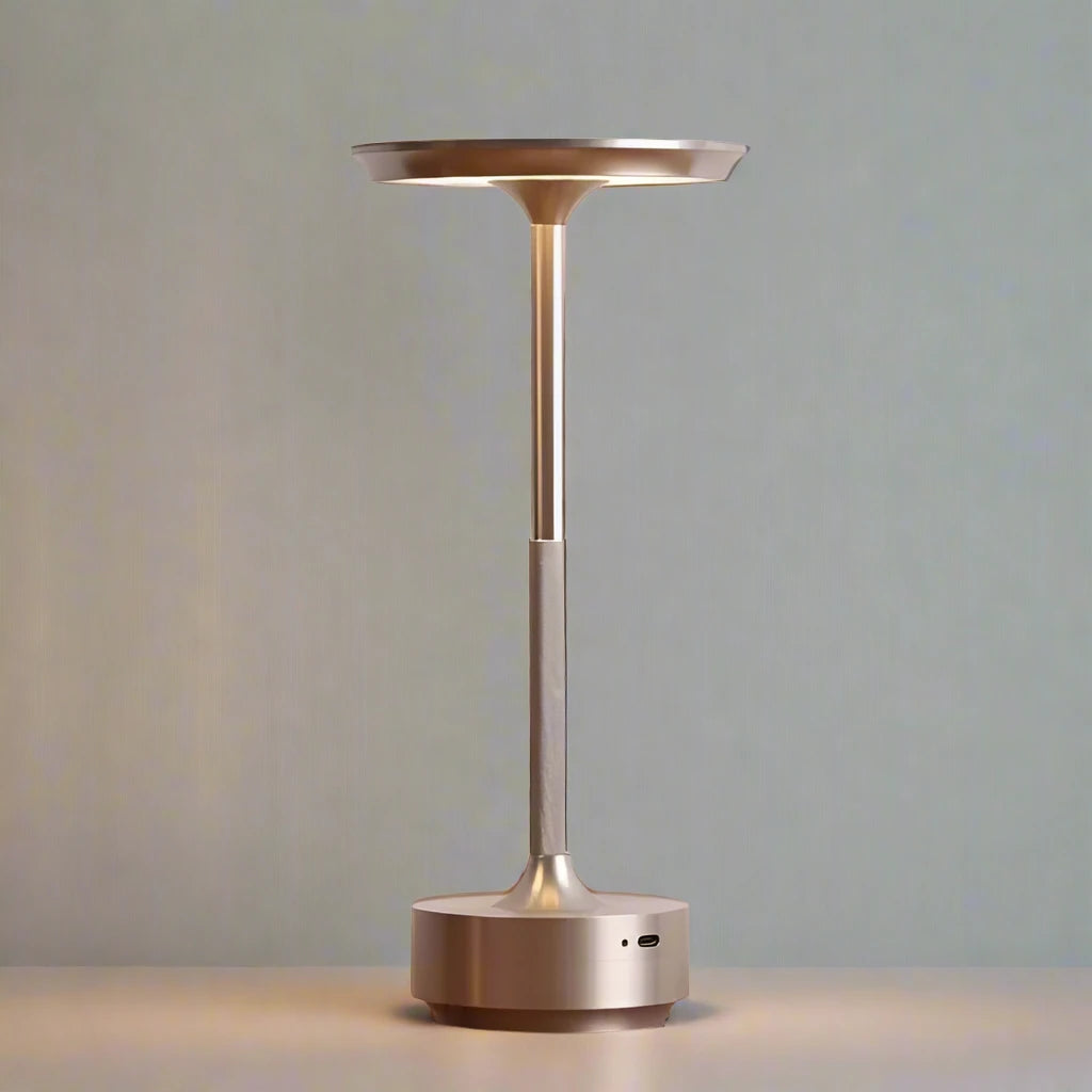 Urbanlight™ Wireless Lamp – Stylish, dimmable lighting anywhere 